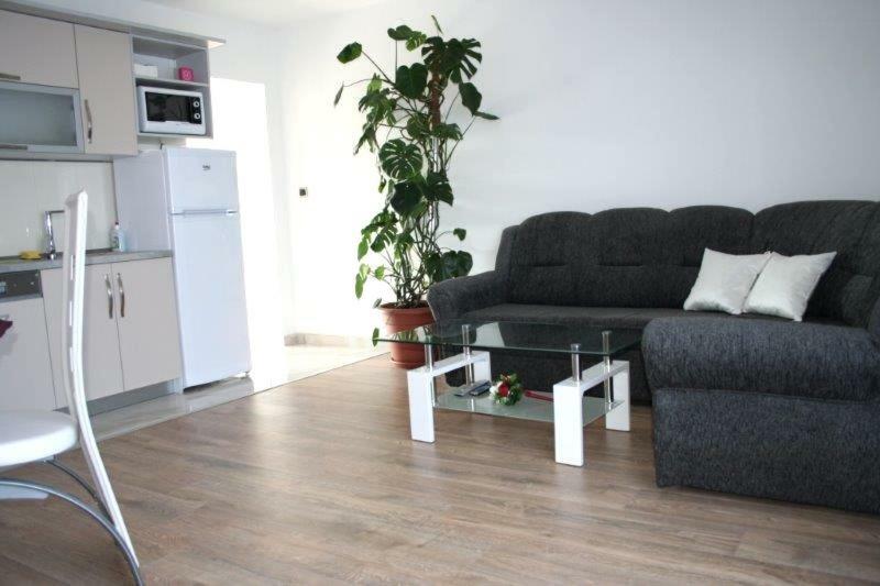 Lucija Apartments Vrh  Ngoại thất bức ảnh