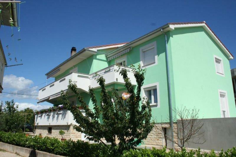 Lucija Apartments Vrh  Ngoại thất bức ảnh
